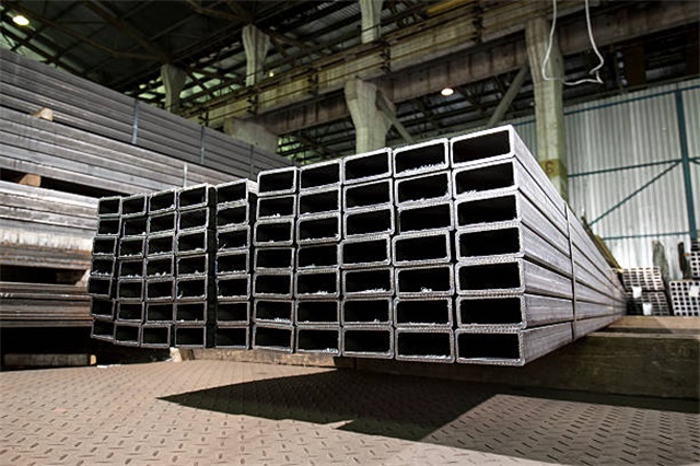 武强无缝方矩管尺寸一览表